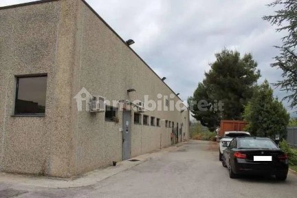 Capannone all'asta via Alpi 126/ 128, Montegranaro