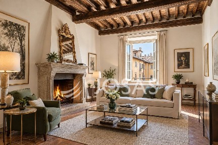 Bilocale vicolo della Volpe, Piazza Navona, Roma