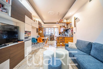 Trilocale viale Di Trastevere, Trastevere, Roma