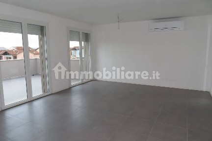 Ravenna, Ponte Nuovo - Madonna dell'Albero, Via del Pino