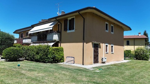 Trilocale via unita italia 74, San Martino della Battaglia, Desenzano del Garda