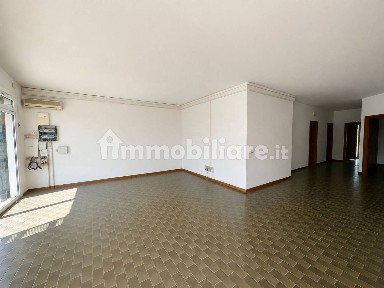 Ufficio - Studio in Affitto