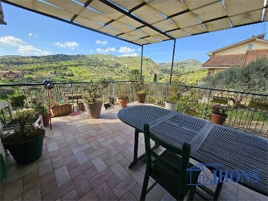Villa unifamiliare contrada Torre Strazzavertole snc, Enna