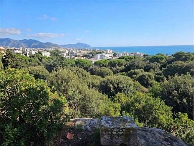 Genova, Albaro, Via Dodecaneso