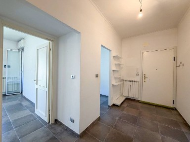 Attico via Enrico Razeto, San Martino, Genova