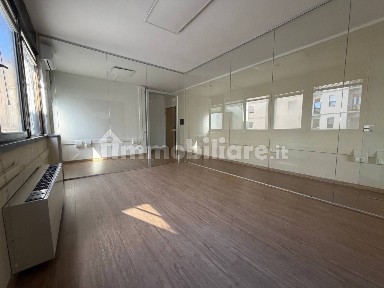 Ufficio - Studio in Affitto