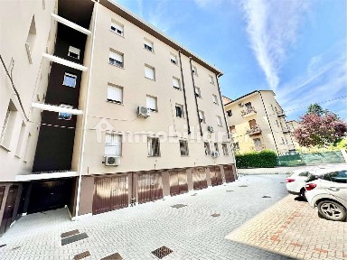 Imola, Ristrutturato a nuovo classe A2, 3 Camere e Garage