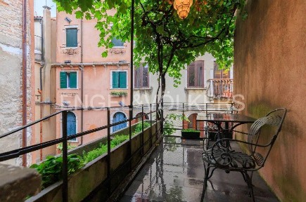 Venezia, San Marco, Calle de le Carrozze