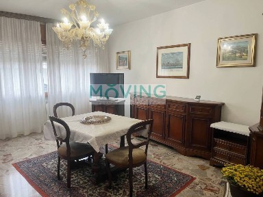 Appartamento via Oslavia 8/A, Mestre, Venezia