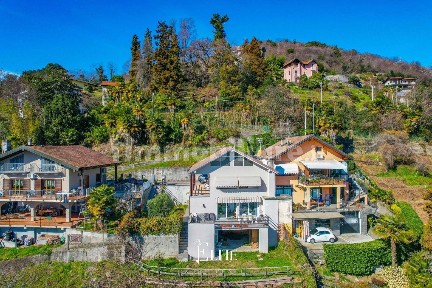 Villa bifamiliare via al Monterosso 43, Suna Alta, Monterosso, Cavandone, Verbania