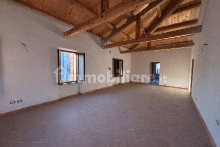 Trilocale via Mazzini 63, Centro, Fabriano