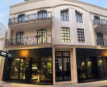 Nardò, Via Dante Alighieri, 3A