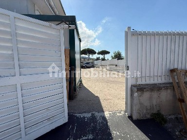Magazzino - Deposito in Vendita