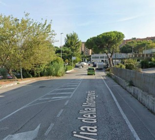 Appartamento all'asta via della Montagnola, Ancona