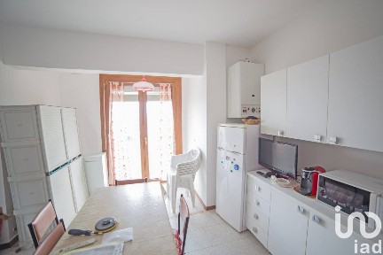 Senigallia, Via lungomare mameli, 100