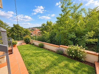 Terratetto unifamiliare 180 m², buono stato, Levane, Montevarchi