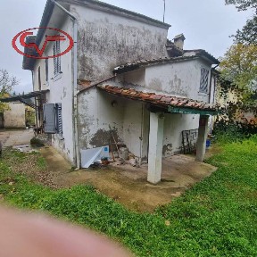 Terratetto plurifamiliare via di Noferi, Pestello, Ginestra, Montevarchi
