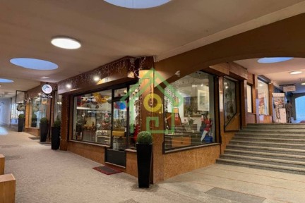 Locale commerciale in Affitto
