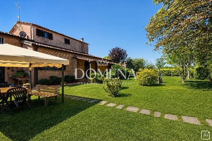 Villa bifamiliare Str. di Casciano, Agostoli - Montalbuccio, Siena