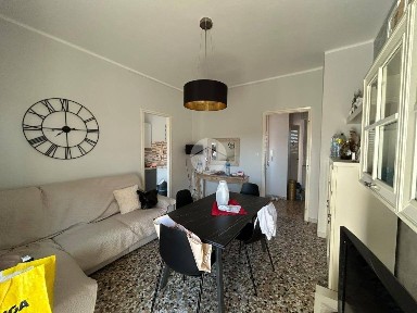 Trilocale via Lega Lombarda 22, Centro, Valenza
