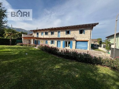 Terratetto unifamiliare via Vicin, Aviano Castello, Aviano