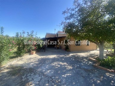 Villa unifamiliare Contrada Cusatino snc., Caltanissetta