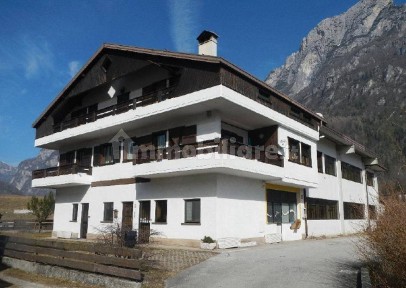 Villa all'asta Campagna, Taibon Agordino