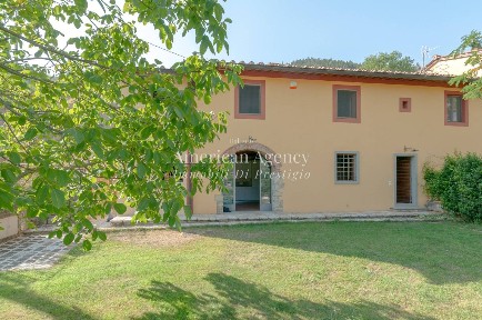 Terratetto unifamiliare via Aretina, Centro, Pontassieve