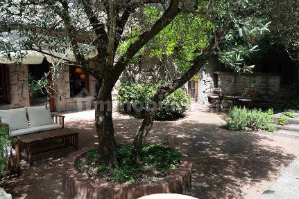 Terratetto unifamiliare 120 m², ottimo stato, Salviatino - San Domenico, Firenze