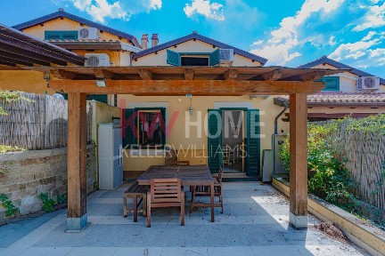 Villa a schiera via Monte di Mezzo, Centro, Riano