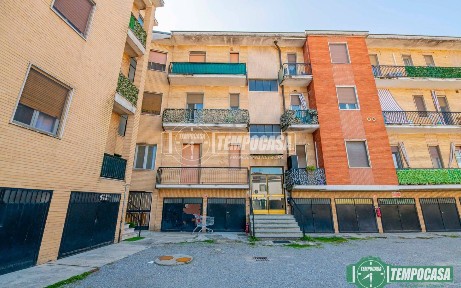 Trilocale via Antonio Gramsci 27, Tavazzano, Tavazzano con Villavesco