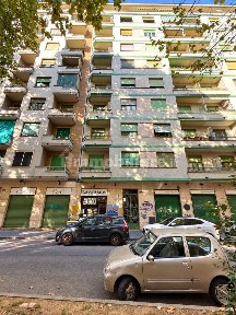 Trilocale corso Regina Margherita 208, Don Bosco, Torino