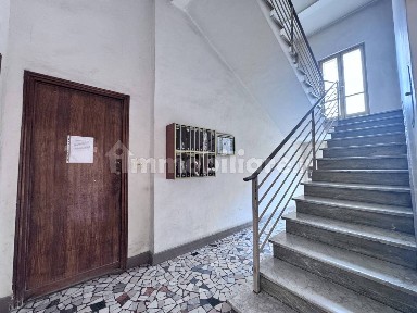 Trilocale via Foligno 90, Lucento, Torino