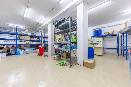Magazzino - Deposito in Vendita