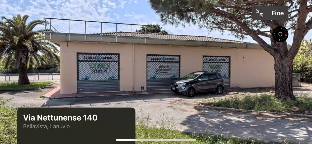 Locale commerciale in Affitto