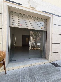Locale commerciale in Affitto