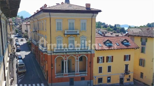 Trilocale via Giulio Albertazzi 6, Pallanza Lago, Verbania