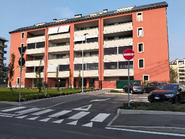 Quadrilocale via Federico Confalonieri 3, Via Lecco - Via Bergamo, Monza