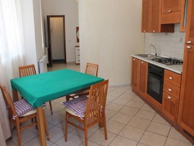 Bilocale via Cesana e Villa, Centro, Biassono