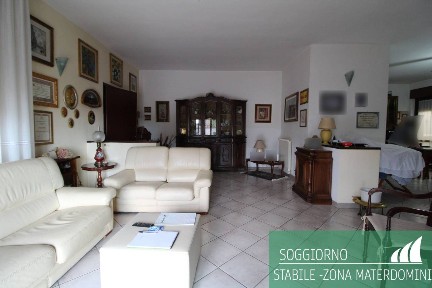 Terratetto unifamiliare 556 m², buono stato, Mesagne