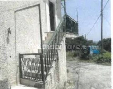 Magazzino all'asta via Dei Sinadori 10, Roccamontepiano