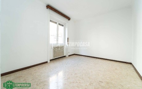 Trilocale via Lazzaro Spallanzani 36, Morgagni, Milano