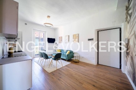 Trilocale via Luigi Porro Lambertenghi 18, Isola, Milano
