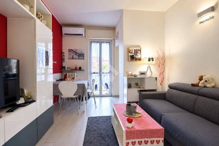 Rozzano, Via tevere, 32