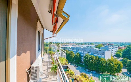 Trilocale via EUROPA, Centro, San Donato Milanese