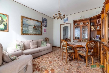 Trilocale via Lanfranco della Pila 27, Niguarda, Milano