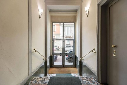 Bilocale viale espinasse 74, Certosa, Milano
