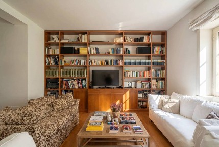 Milano, San Siro, Via Angelo De Vincenti, 10