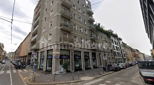 Milano, Isola, Via Cola Montano, 24