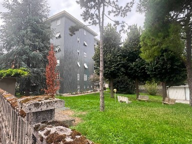Cesano Boscone, Via Isonzo, 8